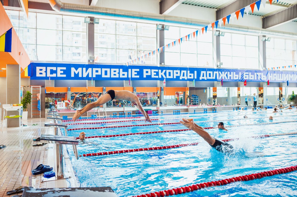 Басейн Спорт Лайф на Троєщині (Київ)