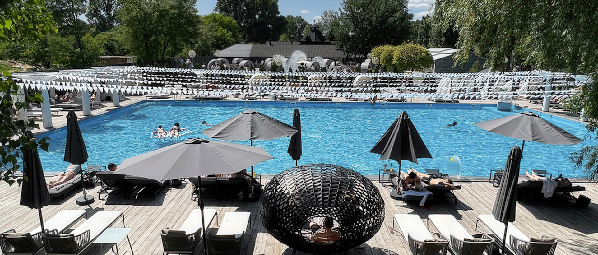 Бассейн Яхта (Киев)