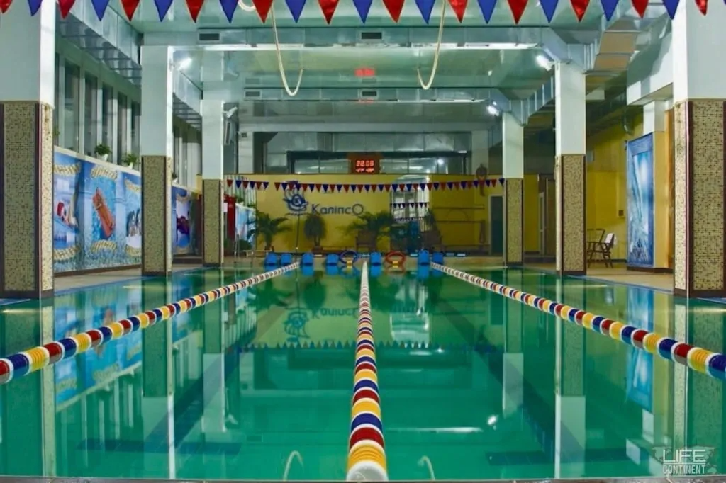 Басейн Навчально-виховного комплексу №10 (Хмельницький)