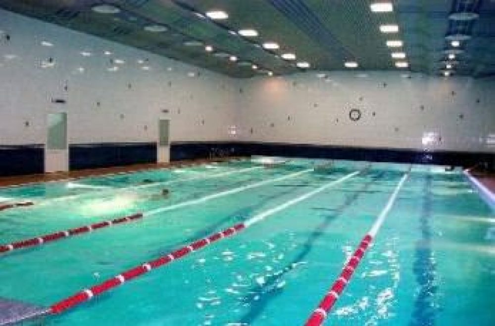 Бассейн Бригантина (Симферополь)