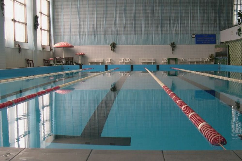 Бассейн аквацентра Спарта (Донецк)