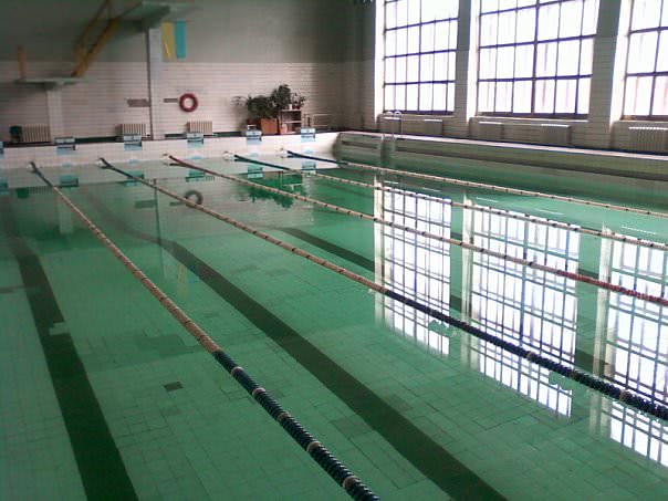 Бассейн Байкал (Запорожье)