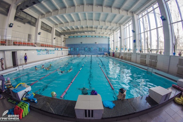 Бассейн Кировец (Донецк)