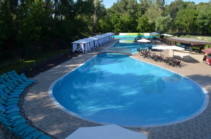 Басейн Старий парк (Дніпро)