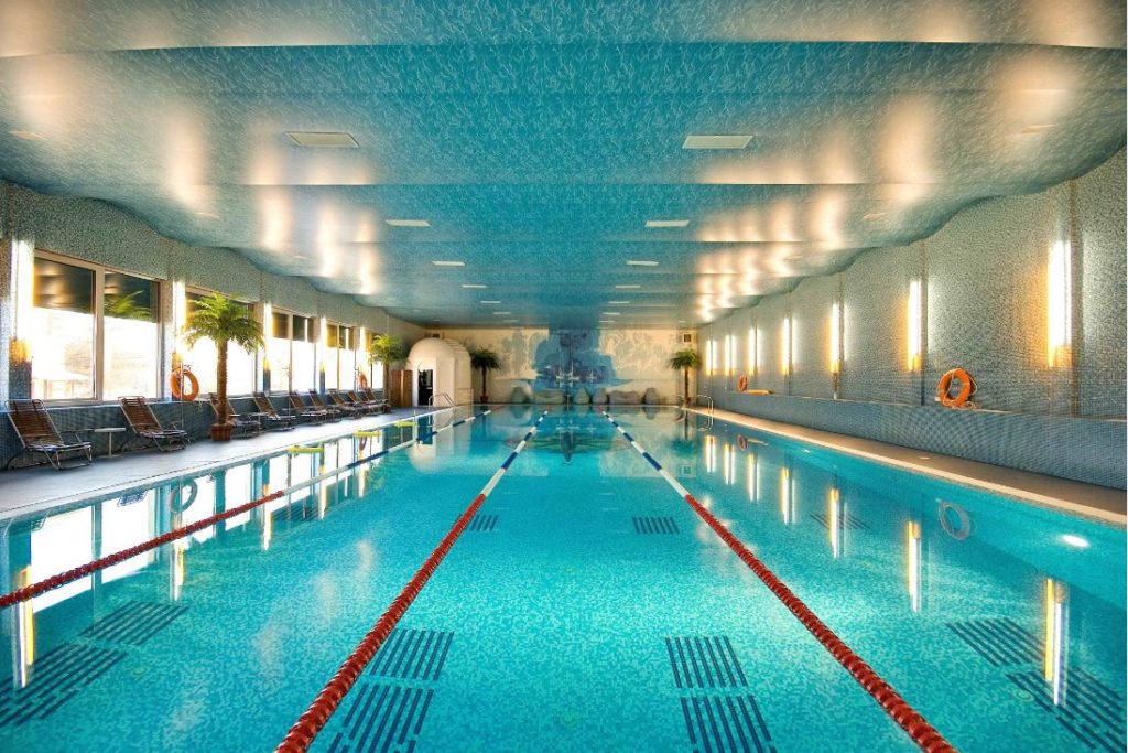 Бассейн Aqua Paradise (Одесса)