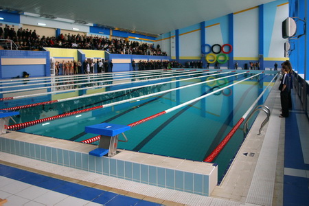 Басейн Делфін (Донецьк)