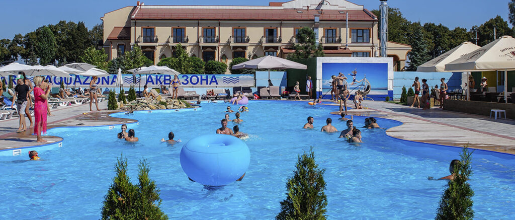 Green Villa басейн Київ