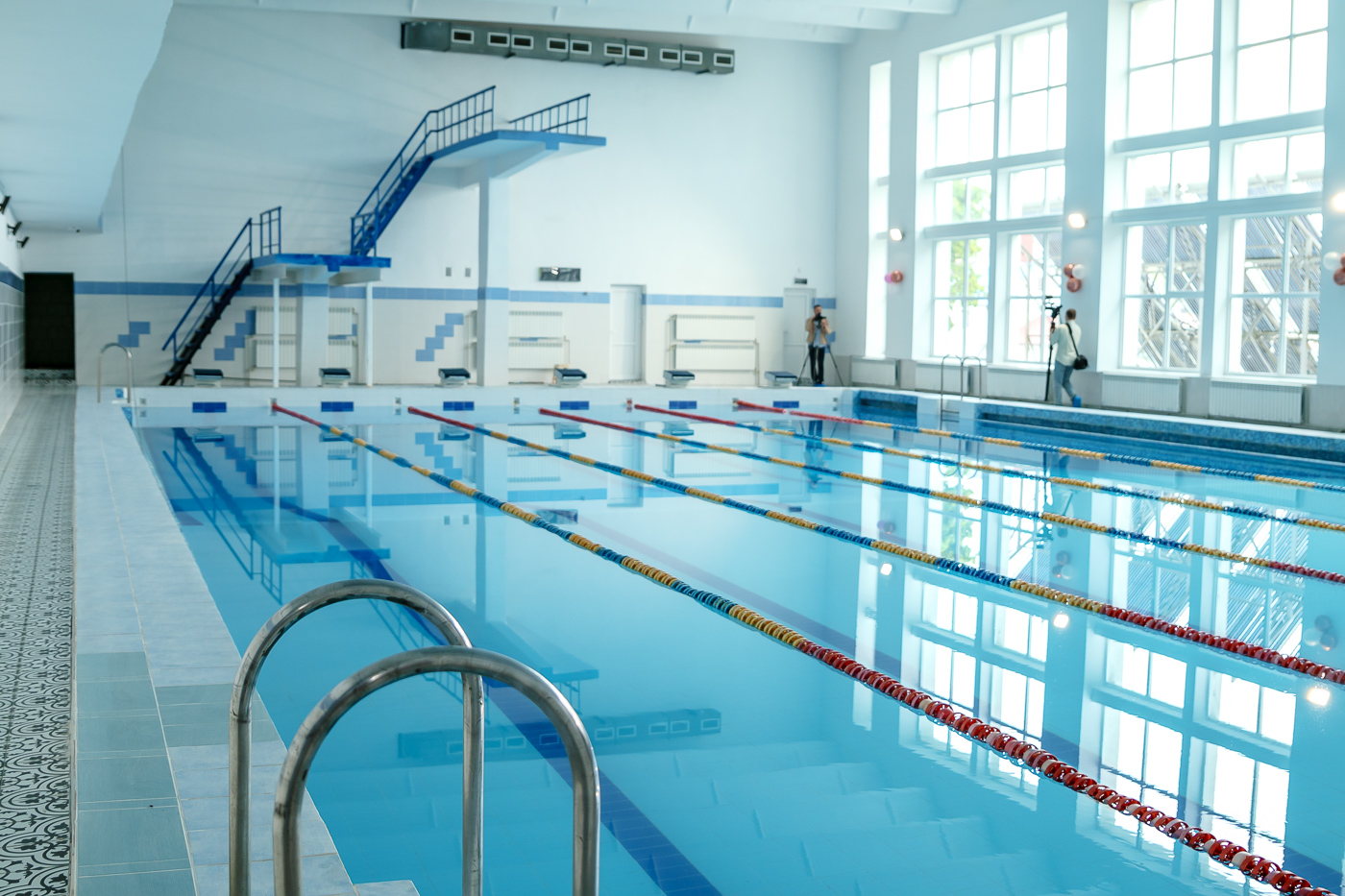 Бассейн ИФНТУНГ (Ивано-Франковск)