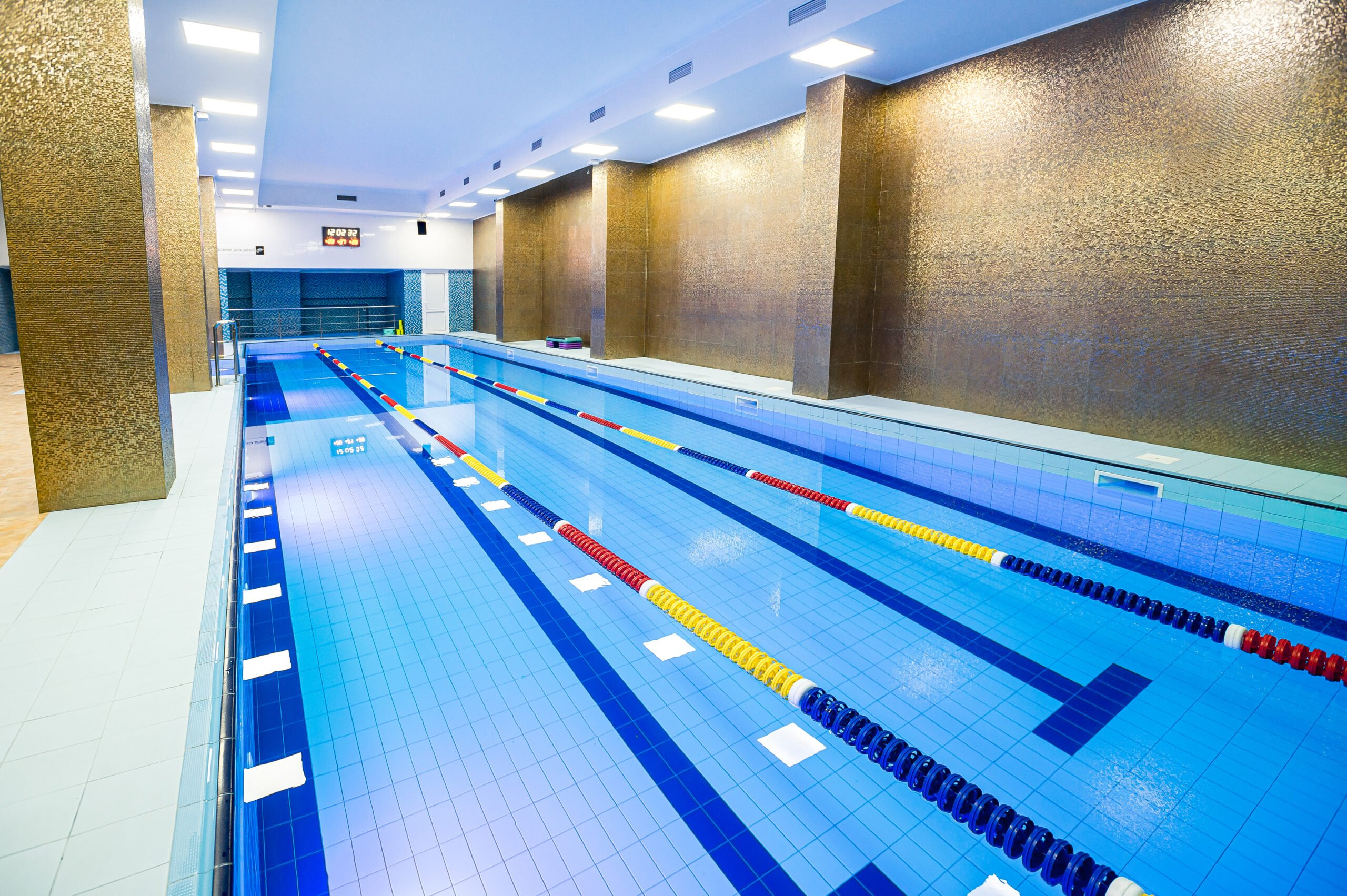 Франция бассейн (Винница)