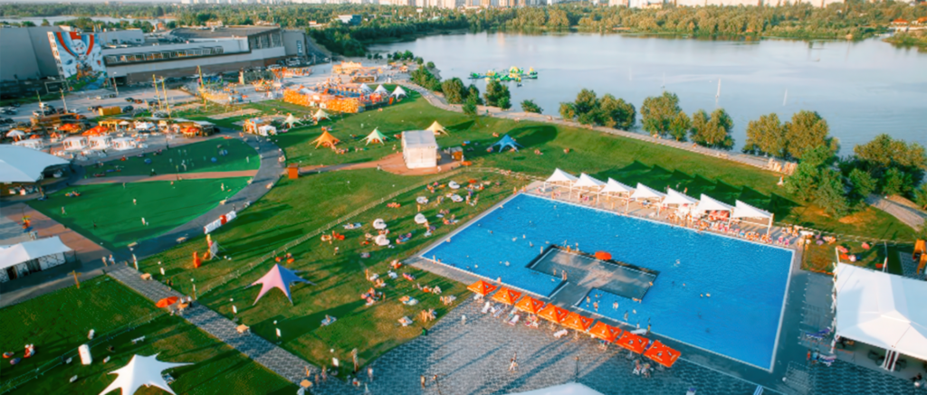 Sky Family Park басейн (Київ)