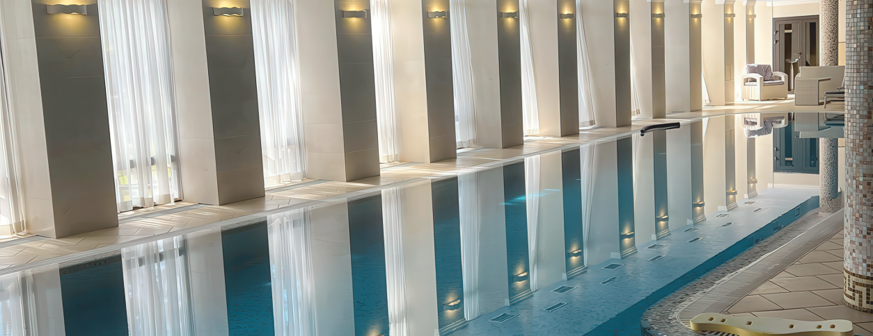 Бассейн Holiday City (Киев)