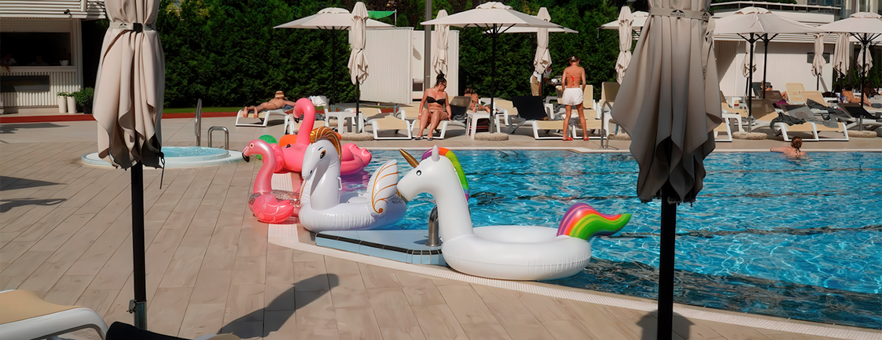 Бассейн Феникс (Киев)