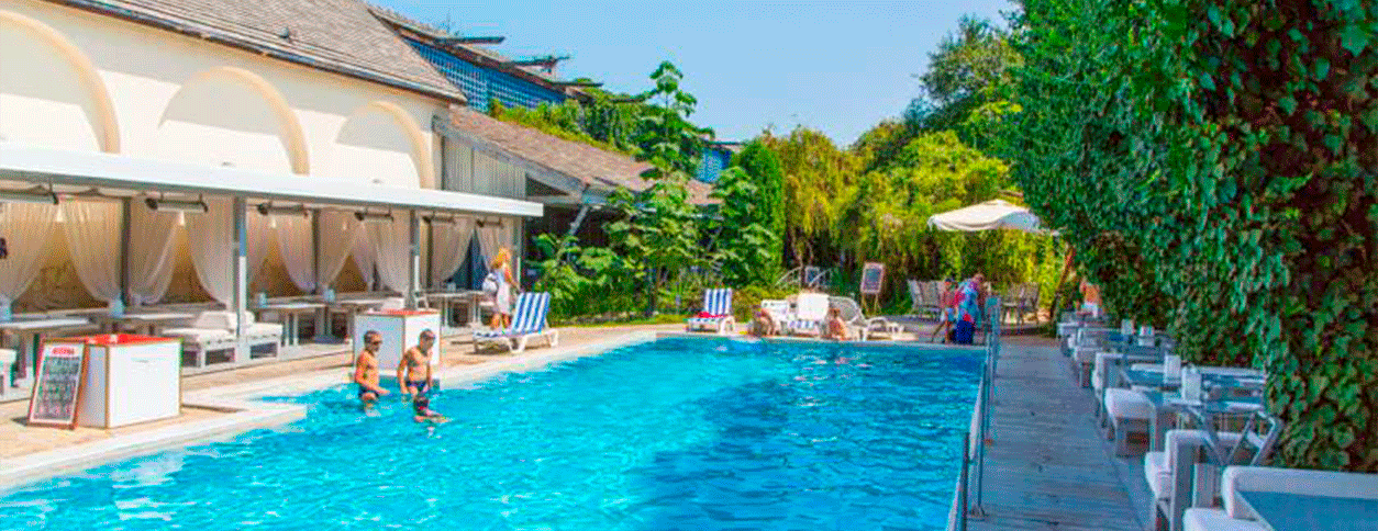 Бассейн Затерянный мир (Одесса)