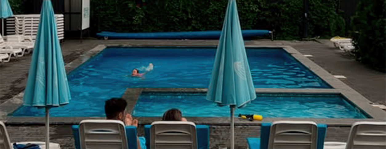 Отель-ресторан Бирюза с бассейном (Киев)