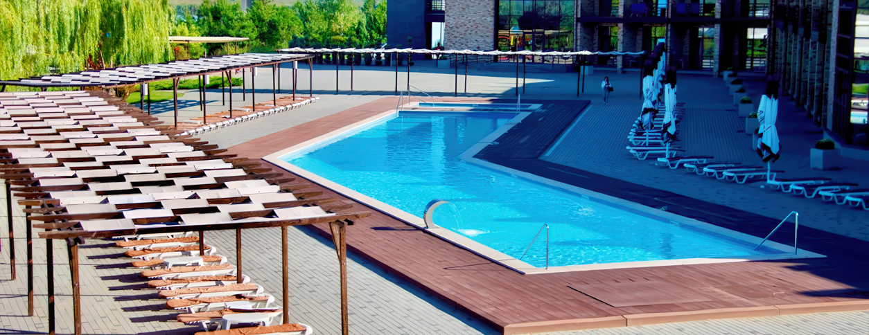 Басейн Острів Рівер Клаб (Дніпро)