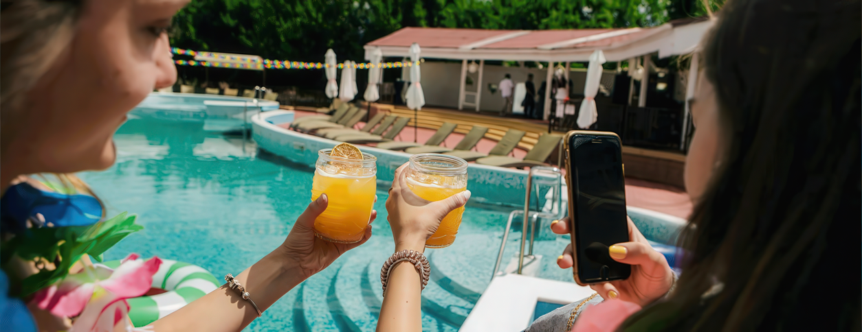 Бассейн Труханов (Киев)