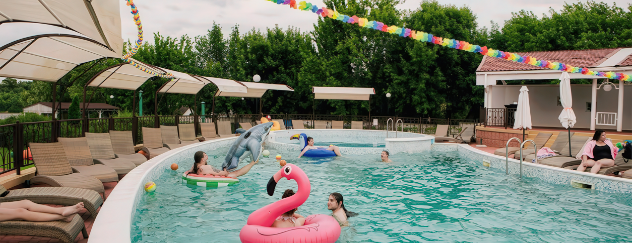 Бассейн Труханов (Киев)