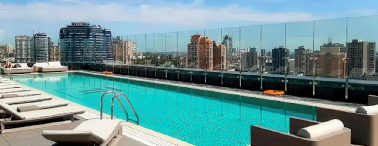 Бассейн в ЖК «Тетрис Холл» (Киев)