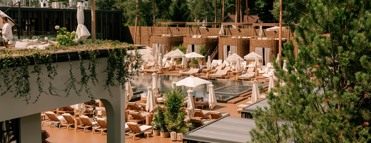 Бассейн Квин (Киев)