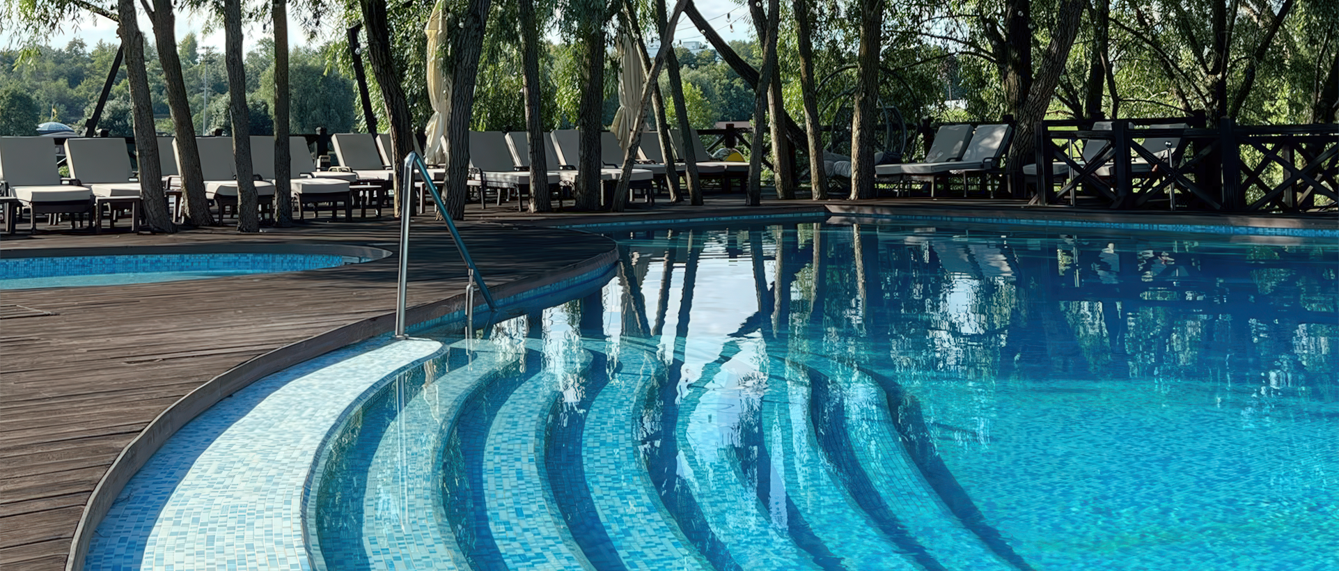 Бассейн Equides (Киев)