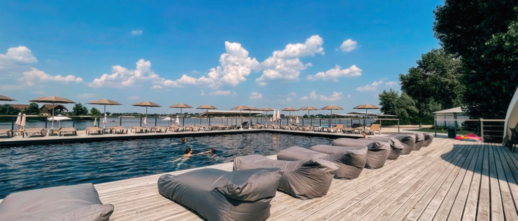 Басейн Маячок (Київ)