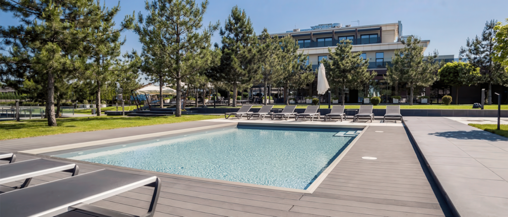 Бассейн Zafferano (Киев)