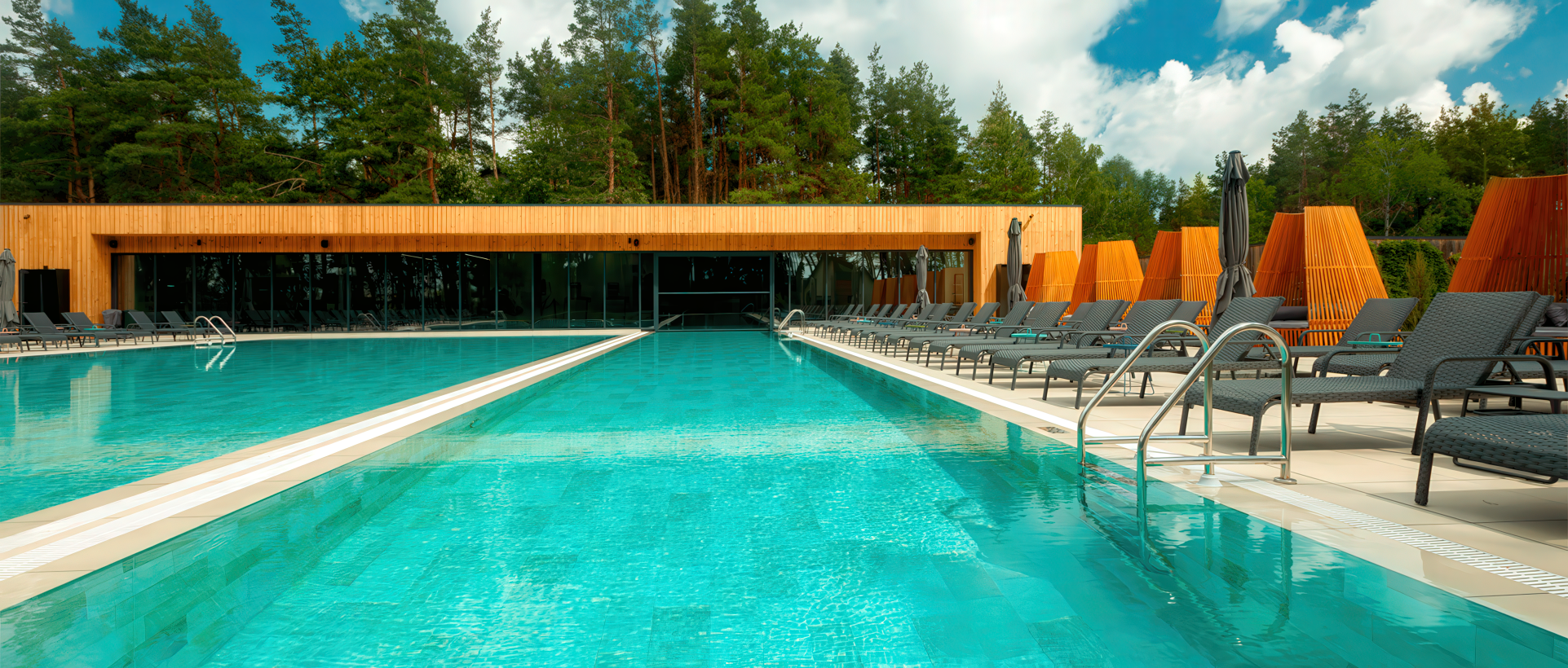 Бассейн отеля Good Zone (Днепр)