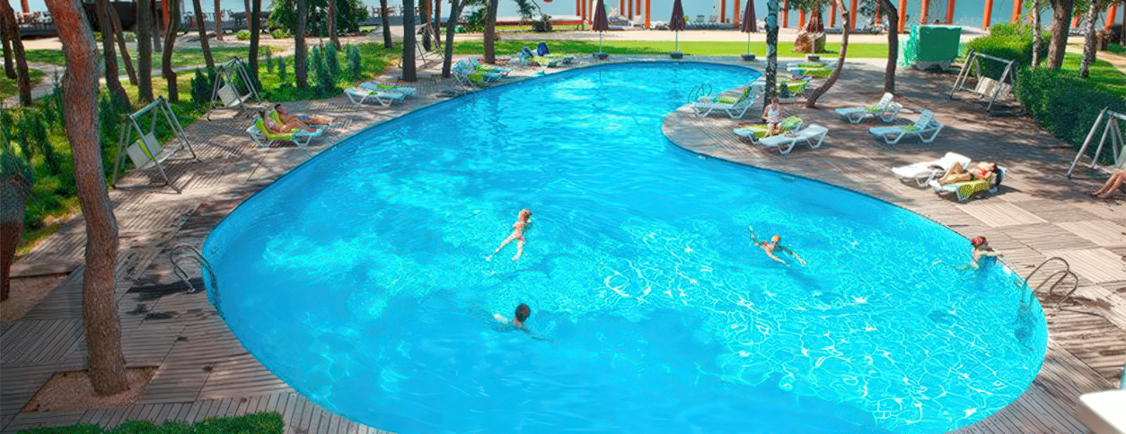 Бассейн отеля Good Zone (Днепр)