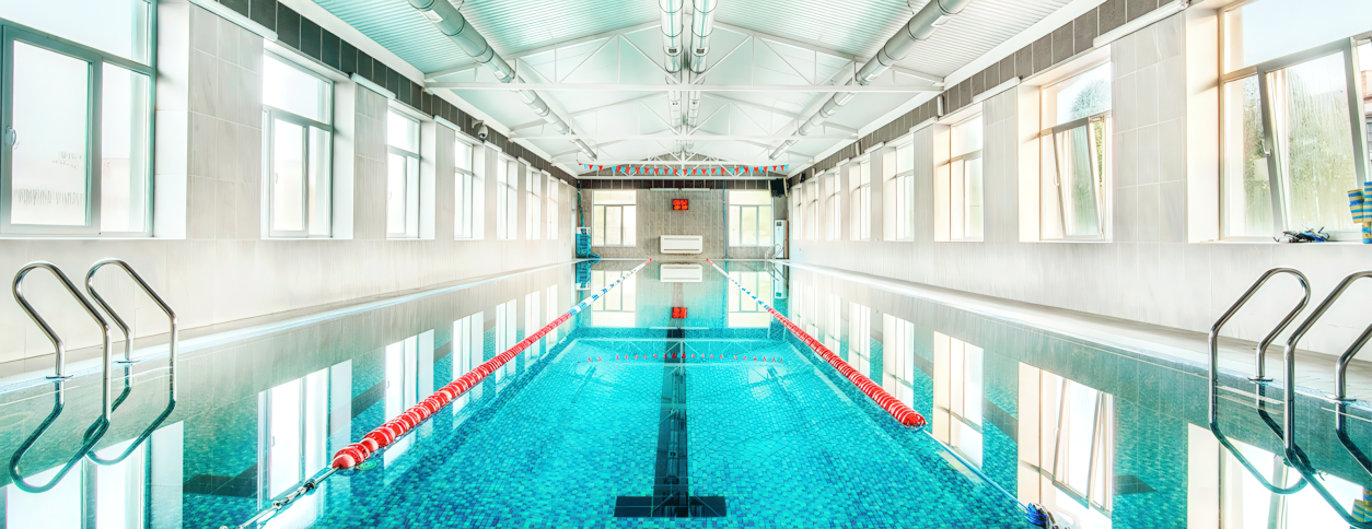 Бассейн Титан (Черновцы)