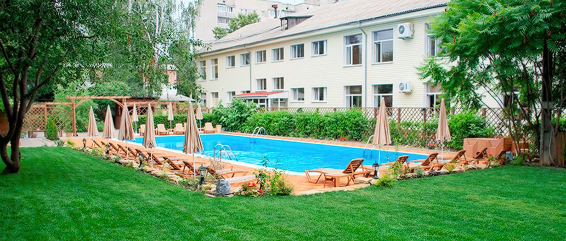 Бассейн Сафари (Винница)