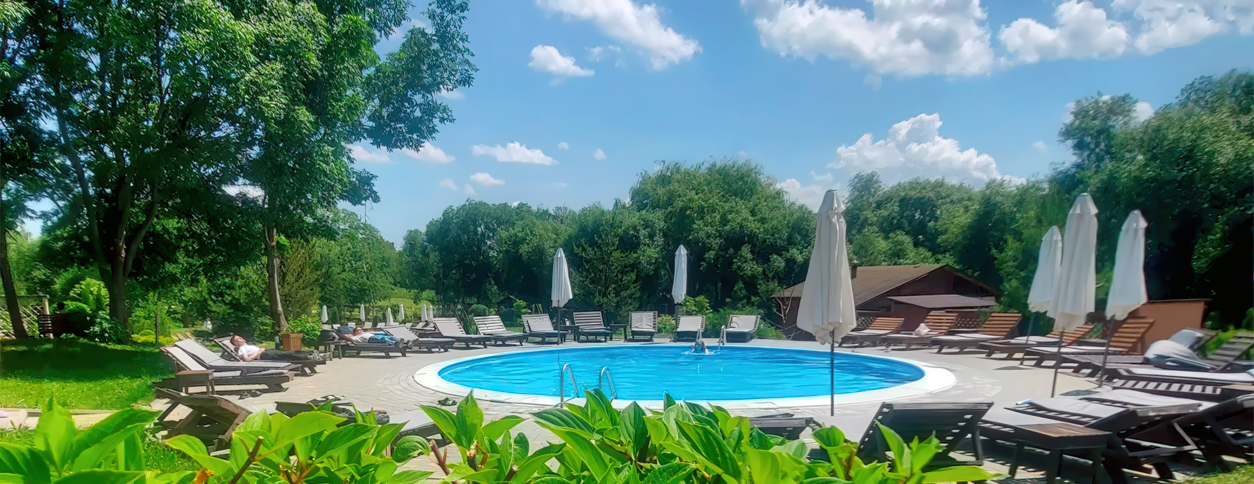 Бассейн Комарово (Винница)