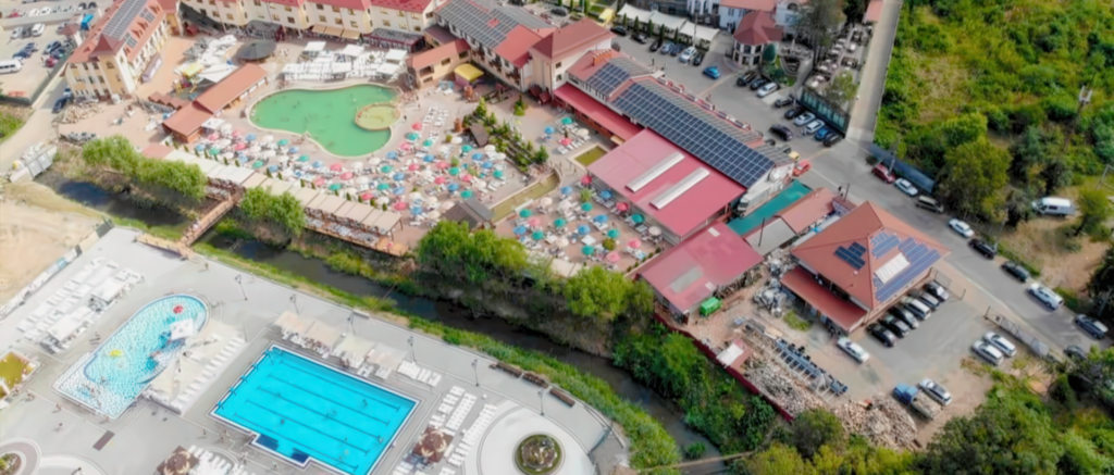 Термальні басейни Жайворонок (Берегове)