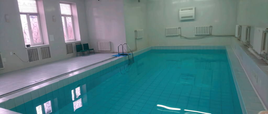 Бассейн Гармония (Кропивницкий)