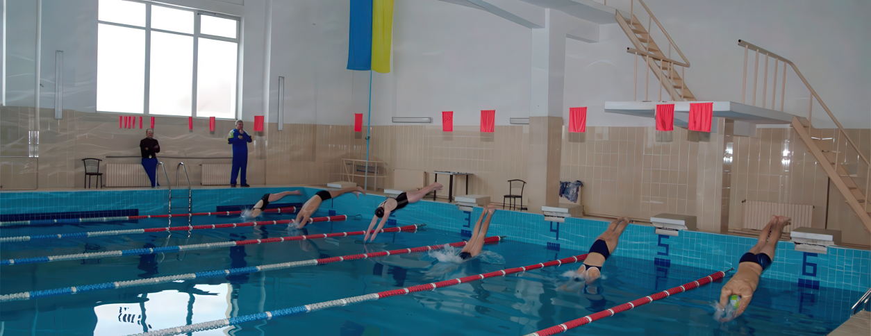 Бассейн Колледжа физкультуры (Ивано-Франковск)