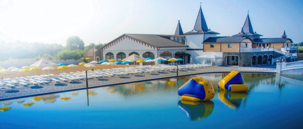 Аквапарк Horus (Дийда)