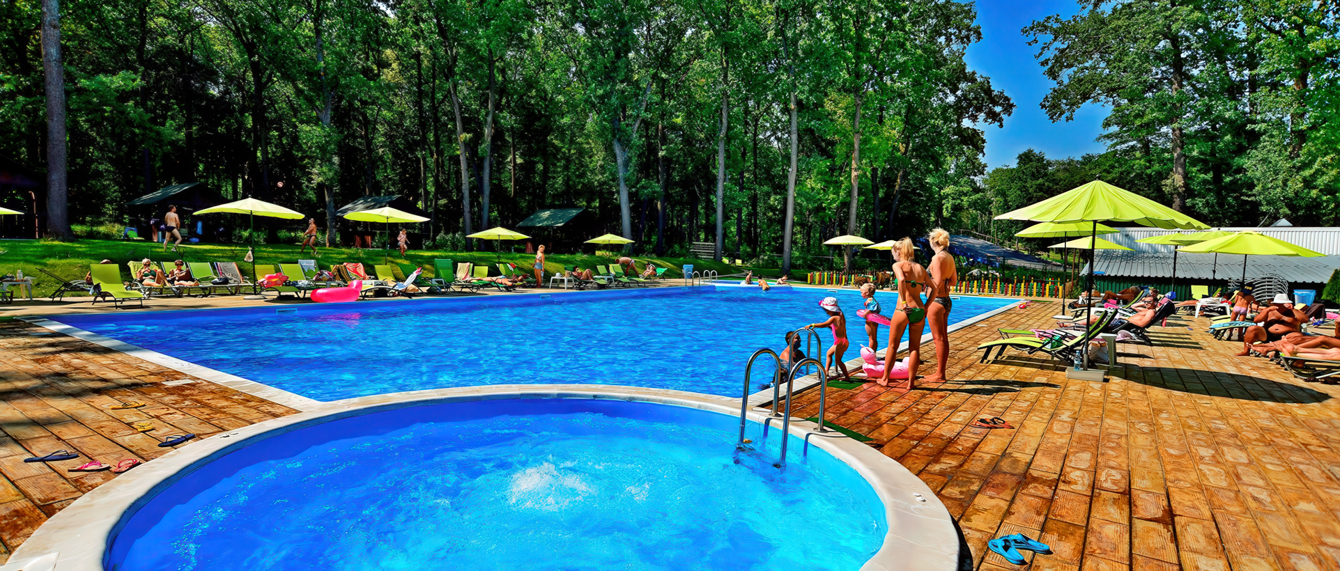 Басейн Patio (Темп) (Харків)