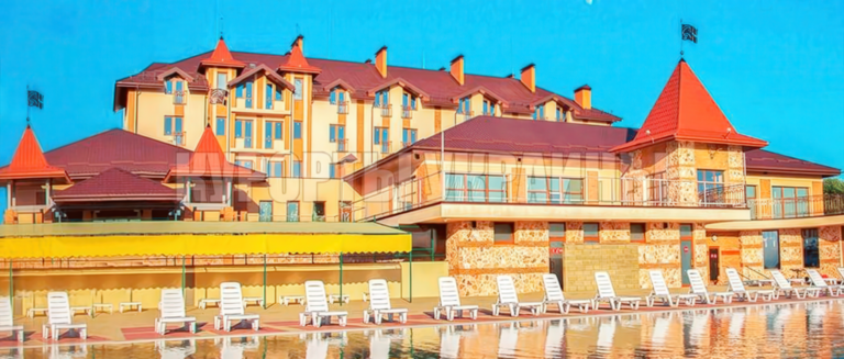 золота гора термальні басейни