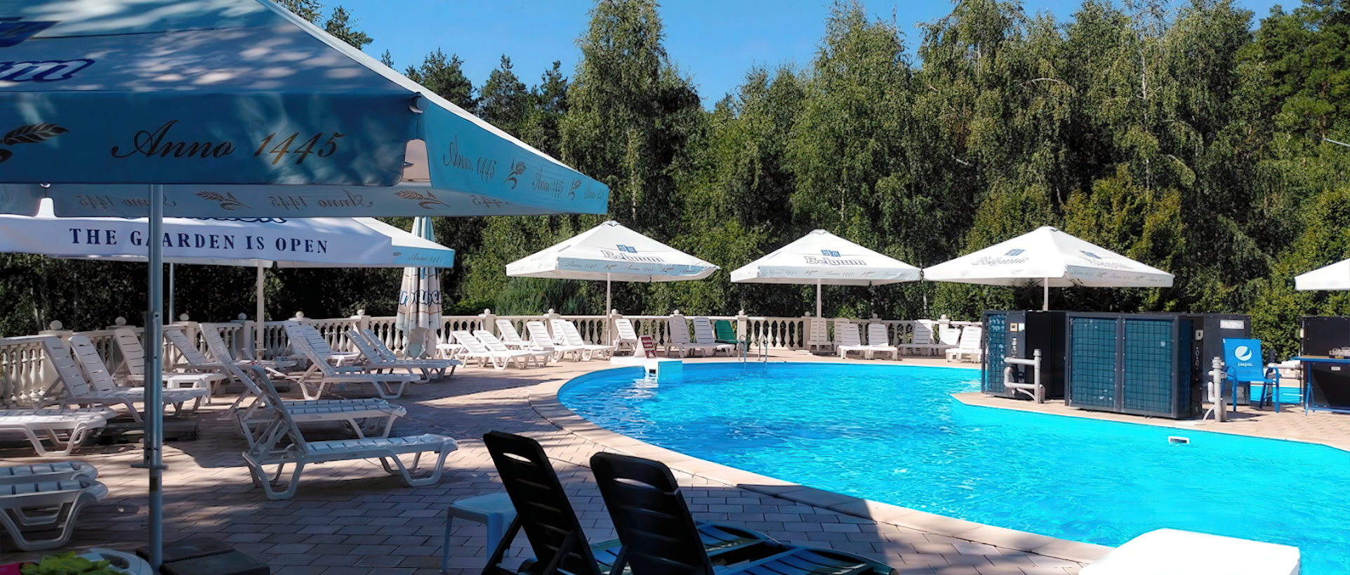 Бассейн Лето (Харьков)