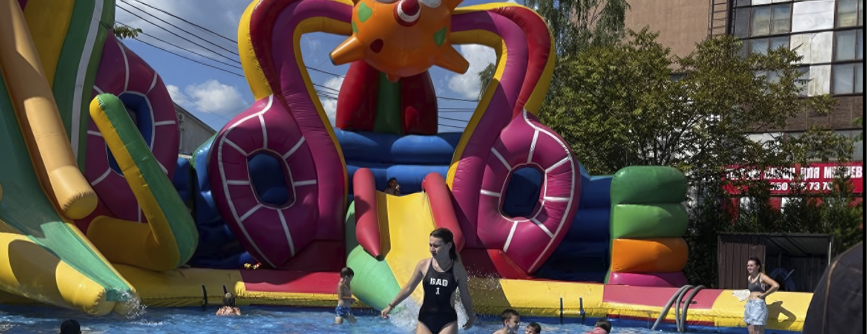 Аквапарк Адреналин Сити (Луцк)