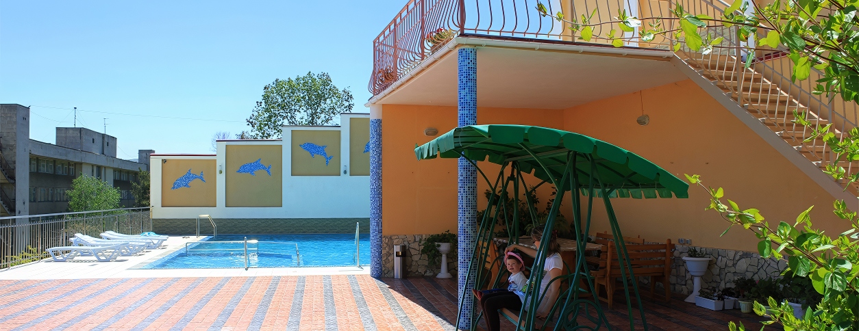 Бассейн Афалина (Феодосия)