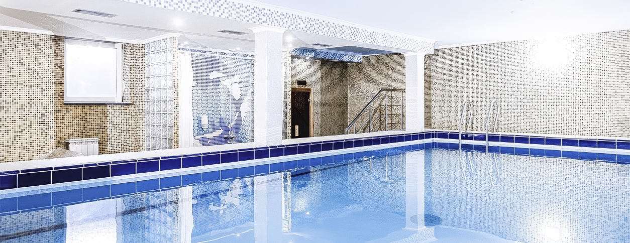 Бассейн Айвенго (Ровно)