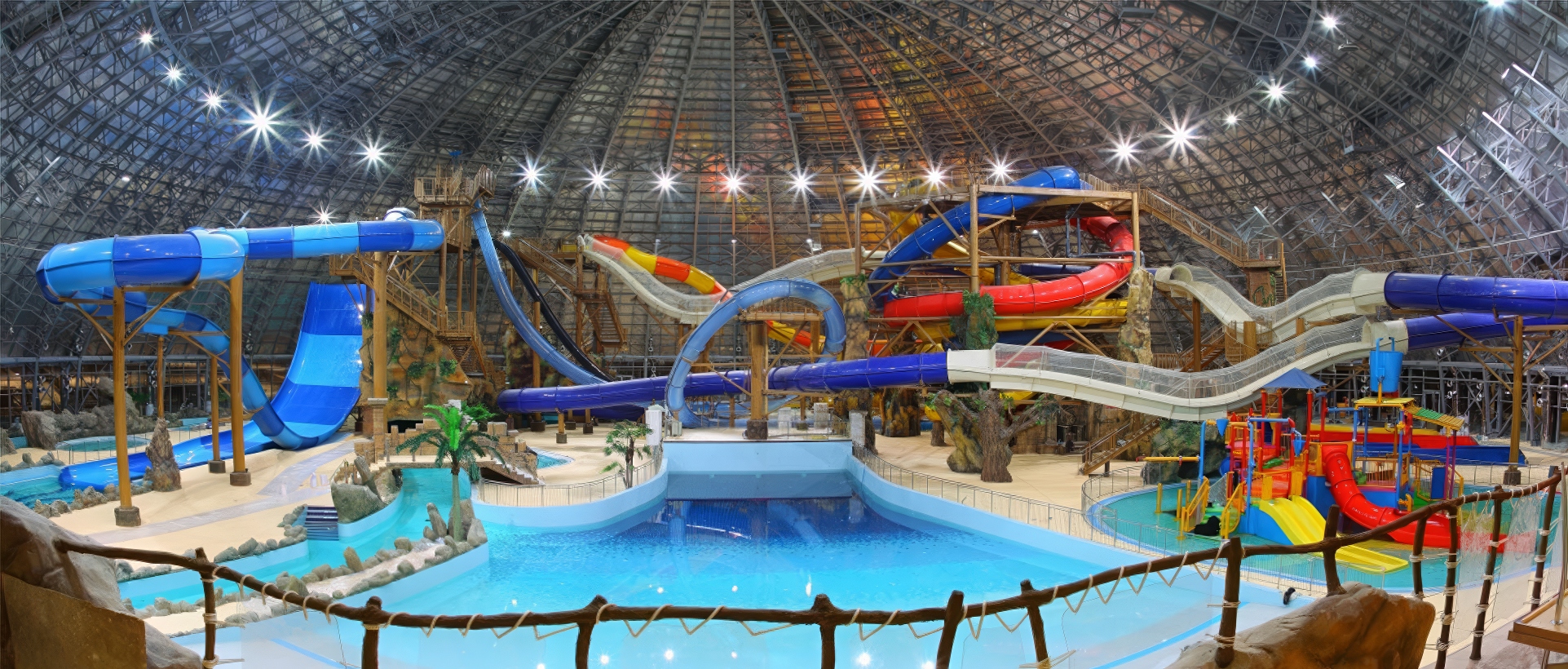 Аквапарк Сфера (Донецк)