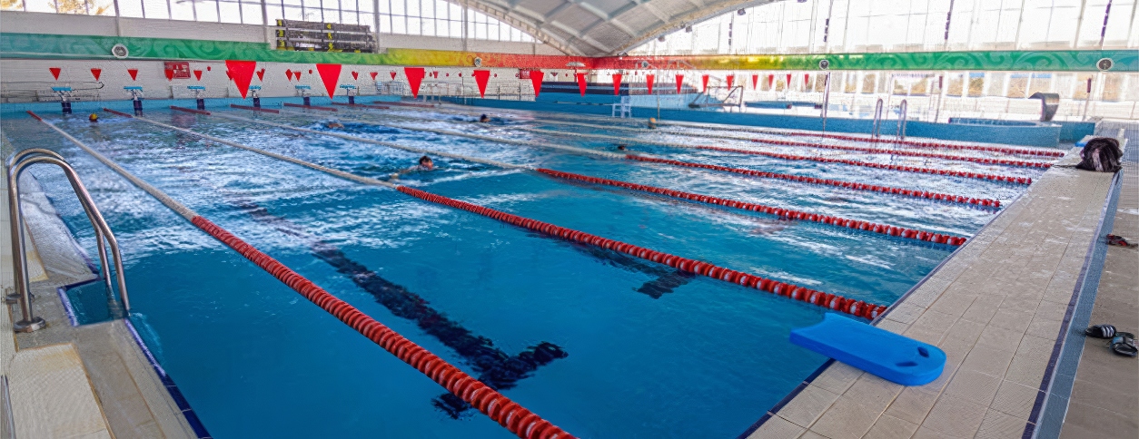 Бассейн Украина (Евпатория)