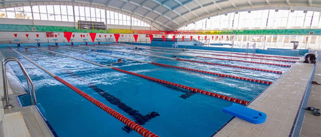 Басейн Україна (Євпаторія)