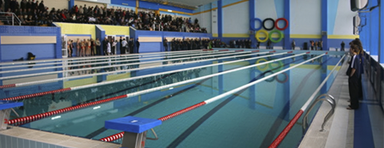 Басейн Дельфін (Донецьк)