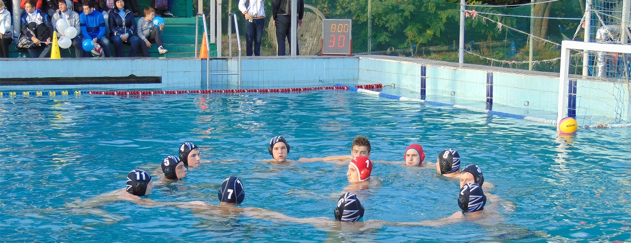 Бассейн спорткомплекса Динамо (Львов)