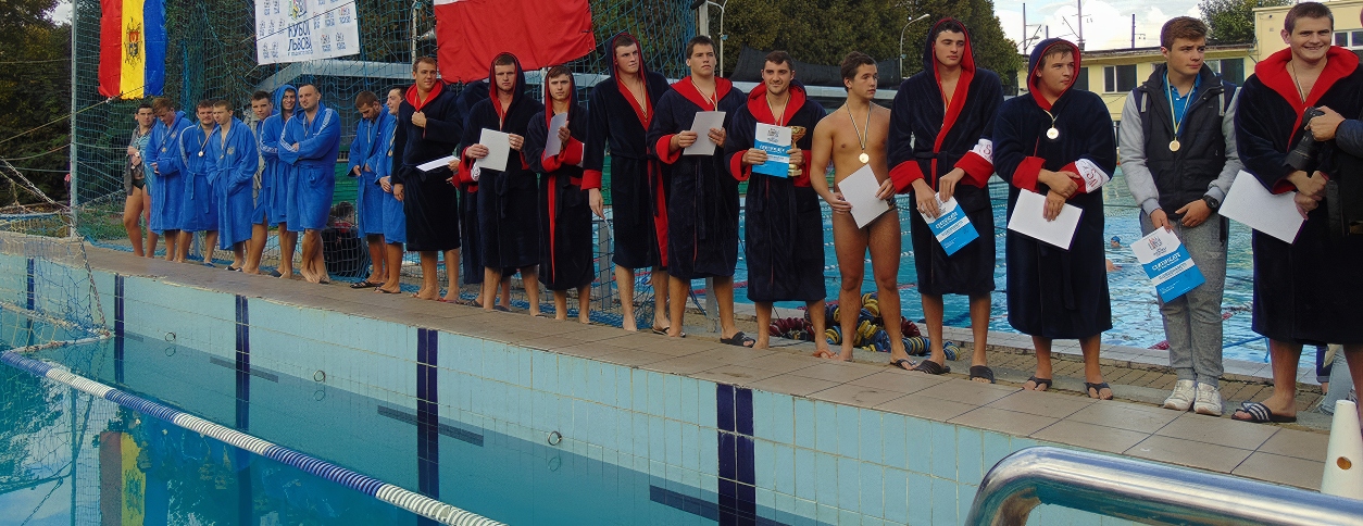 Бассейн спорткомплекса Динамо (Львов)