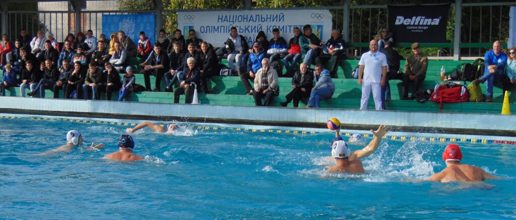 Басейн спорткомплексу Динамо (Львів)