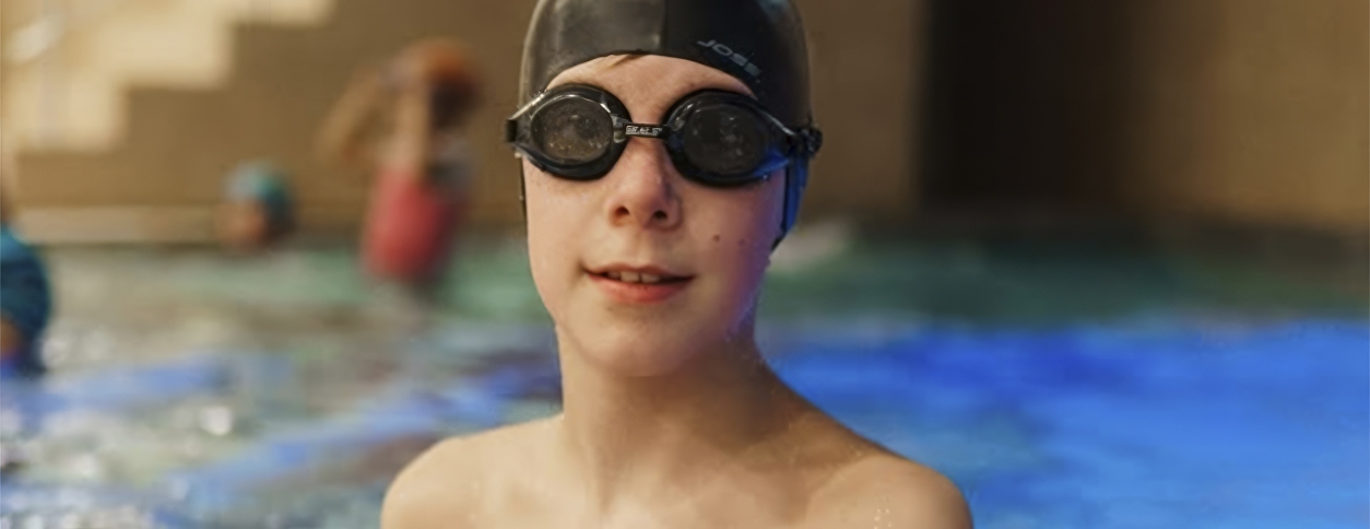 Бассейн Инфинити (Симферополь)