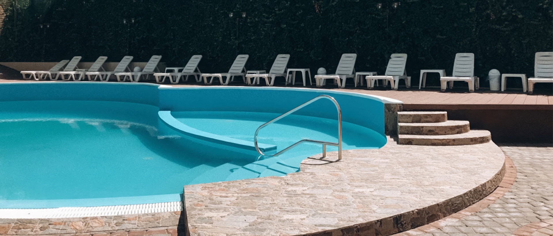 Каравелла басейн (Миколаїв)